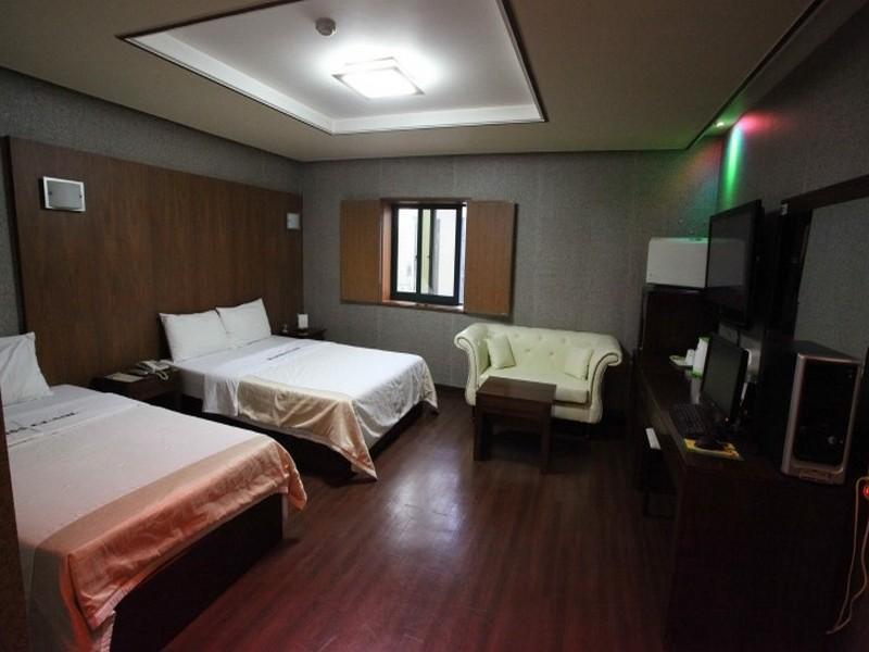 Hotel Flex Suwon Exterior photo