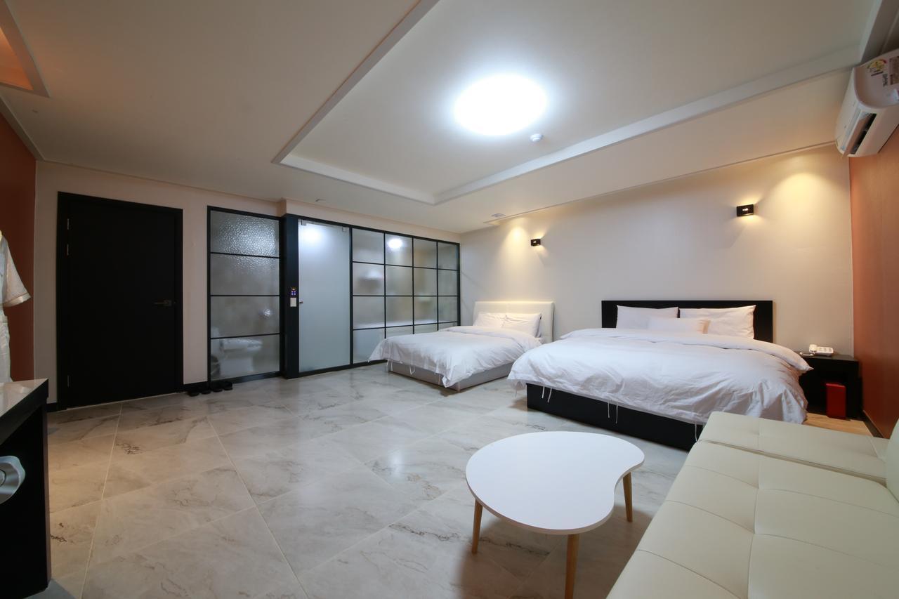 Hotel Flex Suwon Exterior photo